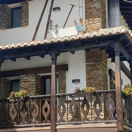 מלון פינוס חניל El Refugio מראה חיצוני תמונה